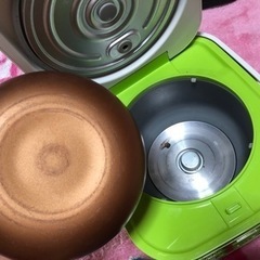 サンヨー グリーン 炊飯器 3合炊き 一人暮らしにの画像