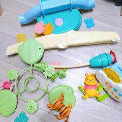 くまのプーさん
えらべる回転6WAYジムにへんしんメリー