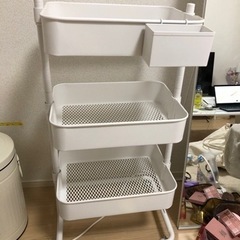 ニトリのスチールワゴン トロリ🤍❣️の画像