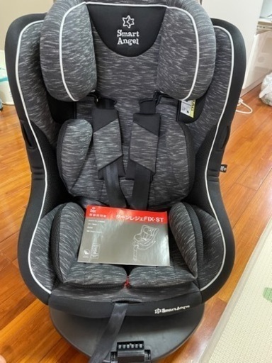 チャイルドシート　西松屋