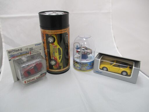 621  Rapid  Car  （ラジコン）　・　Mini  Charger （ラジコン）　・　スーパービットチャーG プルバックコレクション（ラジコンではありません）　・　WELLY   Porche （ラジコンではありません）　　　4個セット