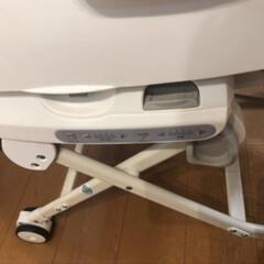 コンビ  電動　ハイローチェア　ネムリラオートスウィングの画像