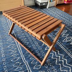 折り畳みテーブルの画像