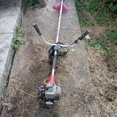 不動　草刈り機