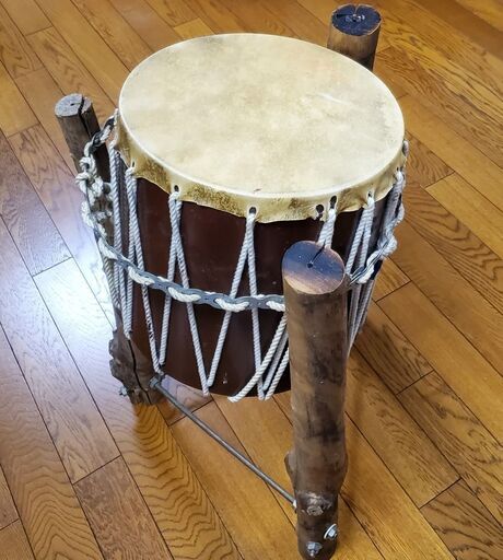 打楽器太鼓と祭り衣装