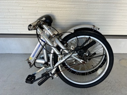 6段ギア　折りたたみ自転車　20インチ