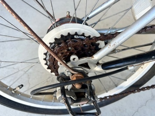 6段ギア　折りたたみ自転車　20インチ