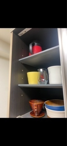 【美品】スタイリッシュな食器棚