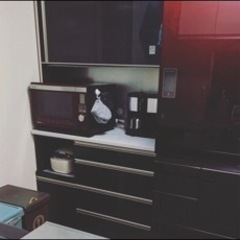 【美品】スタイリッシュな食器棚