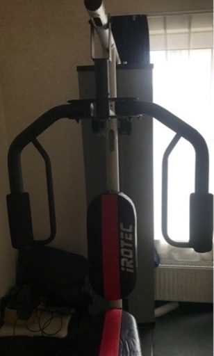 トレーニングマシーン　IROTEC