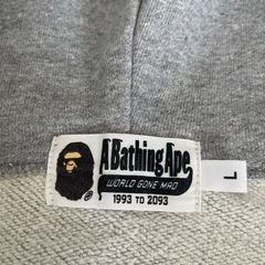 パーカー A Bathing Ape メンズLの画像