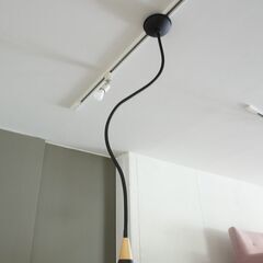 ART WORKSTUDIO(アートワークスタジオ)のWAVE(ウェーブ)ペンダントライトです。フレキシブルアームで自由自在に楽しめるモダンな照明はブルックリンスタイルなど男前インテリアに！DH406の画像