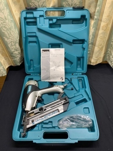 マキタ　フロア用　ブラッド釘打　AF634S  10月9日まで