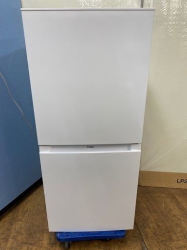 I351 ? 2022年製の美品♪ Haier 冷蔵庫 (121L)  ⭐ 動作確認済 ⭐ クリーニング済