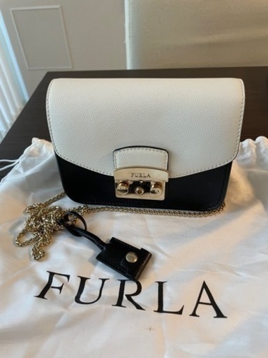 FURLA メトロポリス