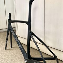 BXT フルカーボンロードバイクフレーム (M K) 千代田のロード