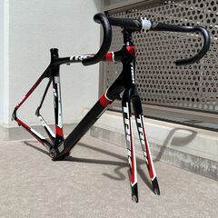 TREK madone3.1 カーボンフレーム【修復済み品】ジャ...