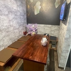 お酒と歌と軽食のお店『カムオンみか』 - 地元のお店