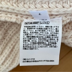 UNIQLOUライトウェイトローゲージクルーネックセーターの画像