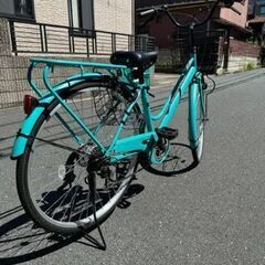 【自転車】ママチャリ　２６インチ　６段シフト　数回使用「取引終了」　の画像