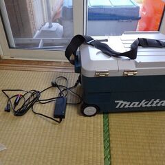 マキタ保冷庫　CW180Dの画像