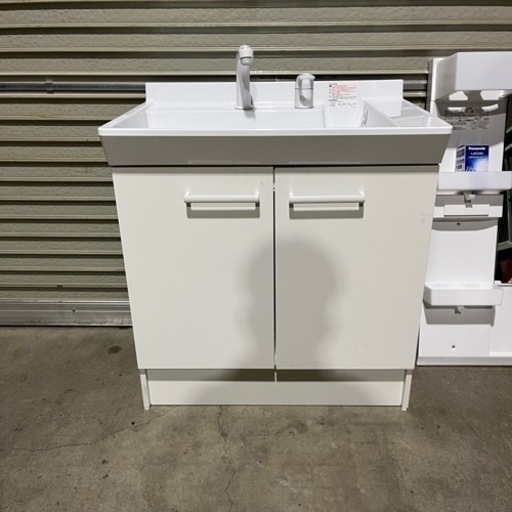 新品購入1ヶ月のみ使用 洗面所 フルセット！キャビネット お湯可 新品購入1ヶ月のみ使用 洗面所 フルセット！キャビネット お湯可