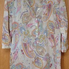 ZARA ザラベーシック／レディースＬ 七分袖 ペイズリー柄ベージュ系♻️USEDの画像