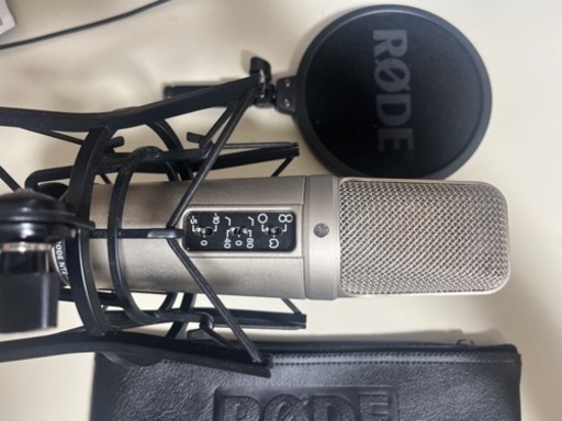 RODE NT2-A コンデンサーマイク　ショックマウントつき Amazon | RODE Microphones ロードマイクロフォンズ NT2-A