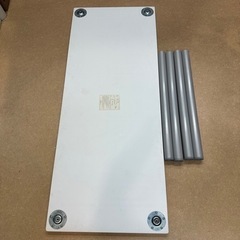 ニトリ【1500mm×600mm】オフィステーブル　作業台　ダイニングテーブル　勉強机の画像