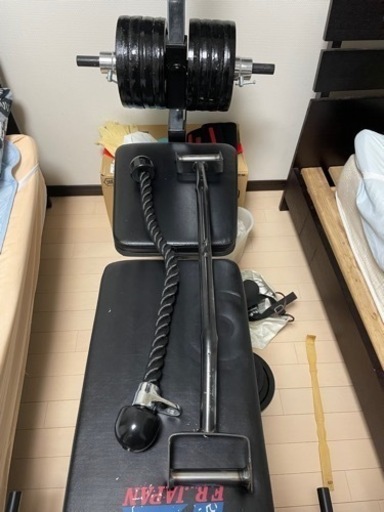 ラットプルダウンマシン