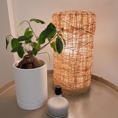テーブルランプ　ベッドランプ　照明