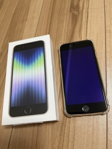 【ほぼ新品】iPhone SE 第3世代　SIMフリー　64GB ホワイト　箱あり
