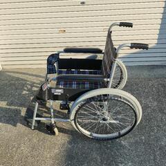 車椅子　介護用？　折りたたみ式（ご自宅まで配送可）の画像