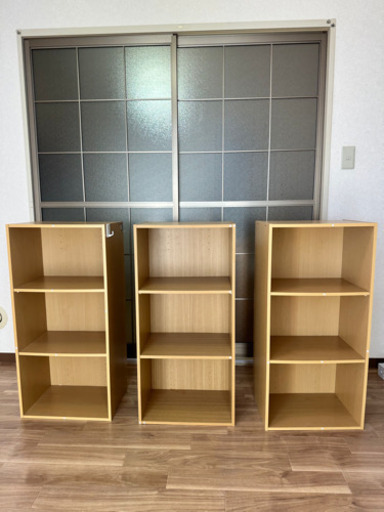 カラーボックス3つ