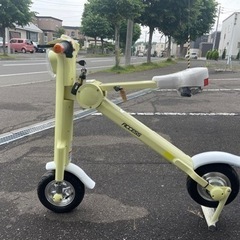早い人順！残り2台！！スクーター　最終在庫処分折り畳み電動バイク...