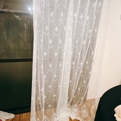 レースカーテン　あげます。