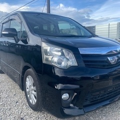 H22年5月トヨタノア　si