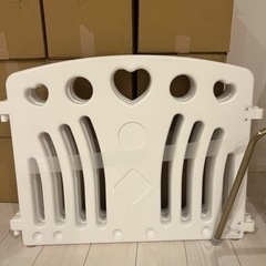 【無料】ベビーゲート（※9/6以降早く取りに来てくれる方優先）