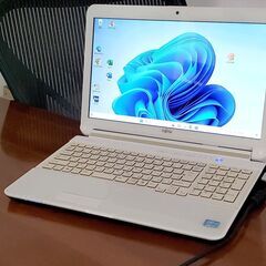 富士通Lifebook【起動8秒 CPUスコア : 5118】【win11 / win10】 i7
