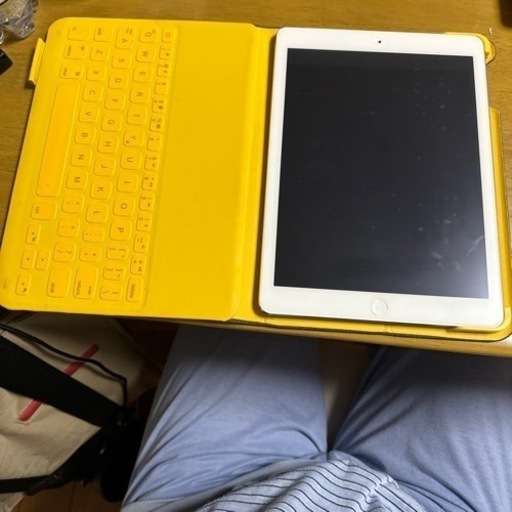iPad A1475