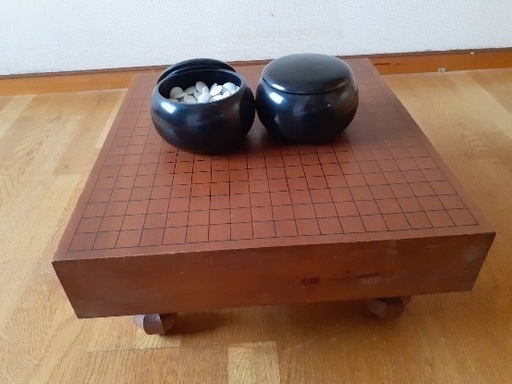 10/2まで 値下げ 1,000円 趣味、作業台、インテリアにいかがでしょうか 囲碁セット