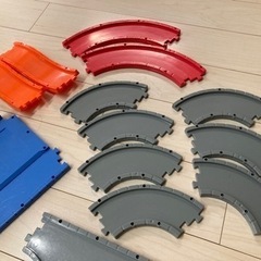 【大幅値下げ】トミカタウンどうろセット　光る信号機付きの画像