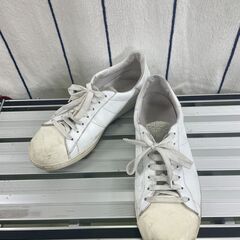 モンクレール　スニーカー　白　メンズ