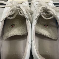 モンクレール　スニーカー　白　メンズの画像