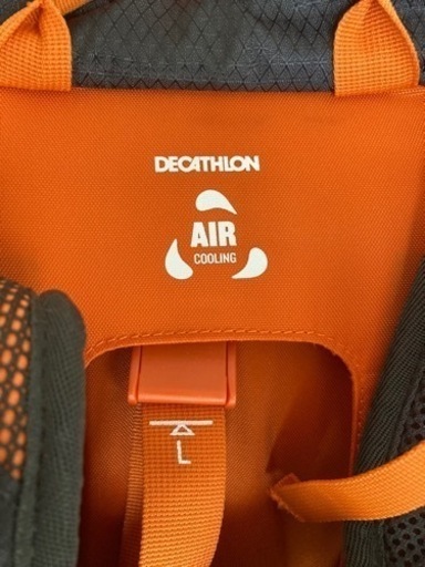 デカトロン　バックパック　ほぼ新品