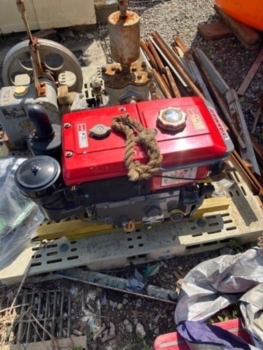 値下げしました。ヤンマーヤンマー ディーゼルエンジン