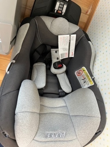 決定済み。値下げしました。チャイルドシート　アップリカ　クルリラ　帆も有