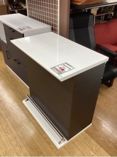 KI-17【新入荷　リサイクル品】カウンターテーブル　ブラウン×白