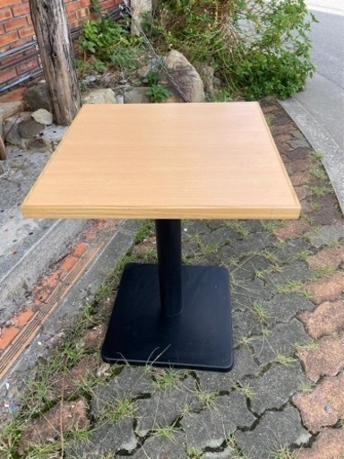 飲食店　テーブル6卓