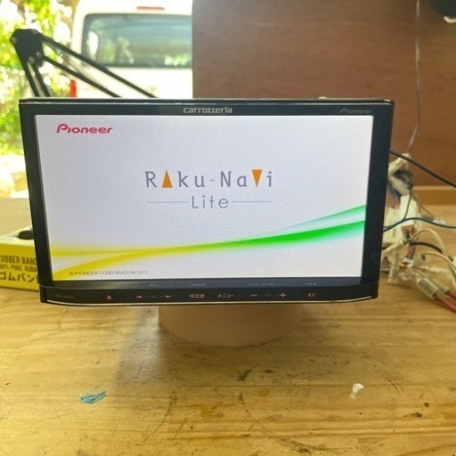 カロッツェリア AVIC-MRZ99 地デジ メモリーナビ Bluetooth